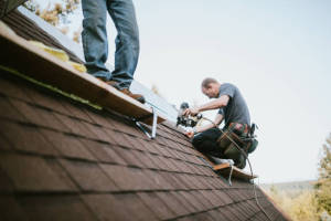 Local Roofers in Cove Spring, TX